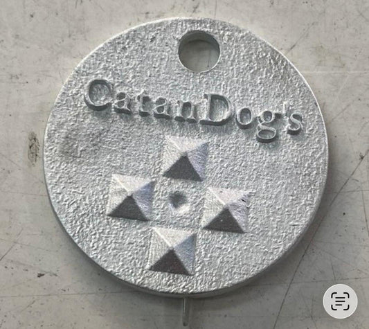 Catandog’s medal White Gold